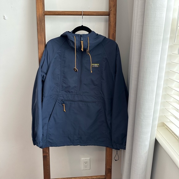 L.L. Bean Navy Blue Women's Jacket - Picture 3 of 9